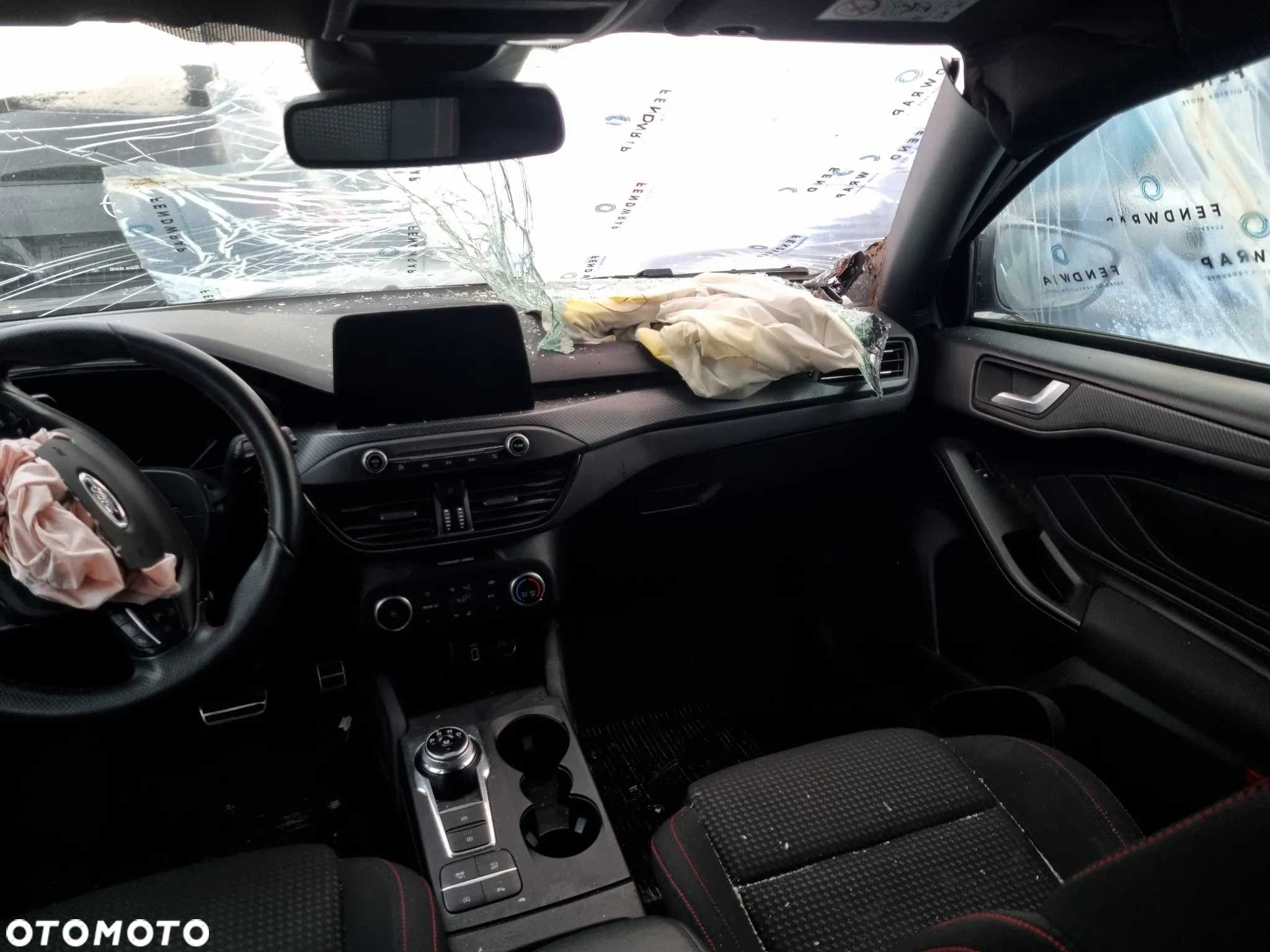 Ford Focus 2.0 EcoBlue ST-Line - 11