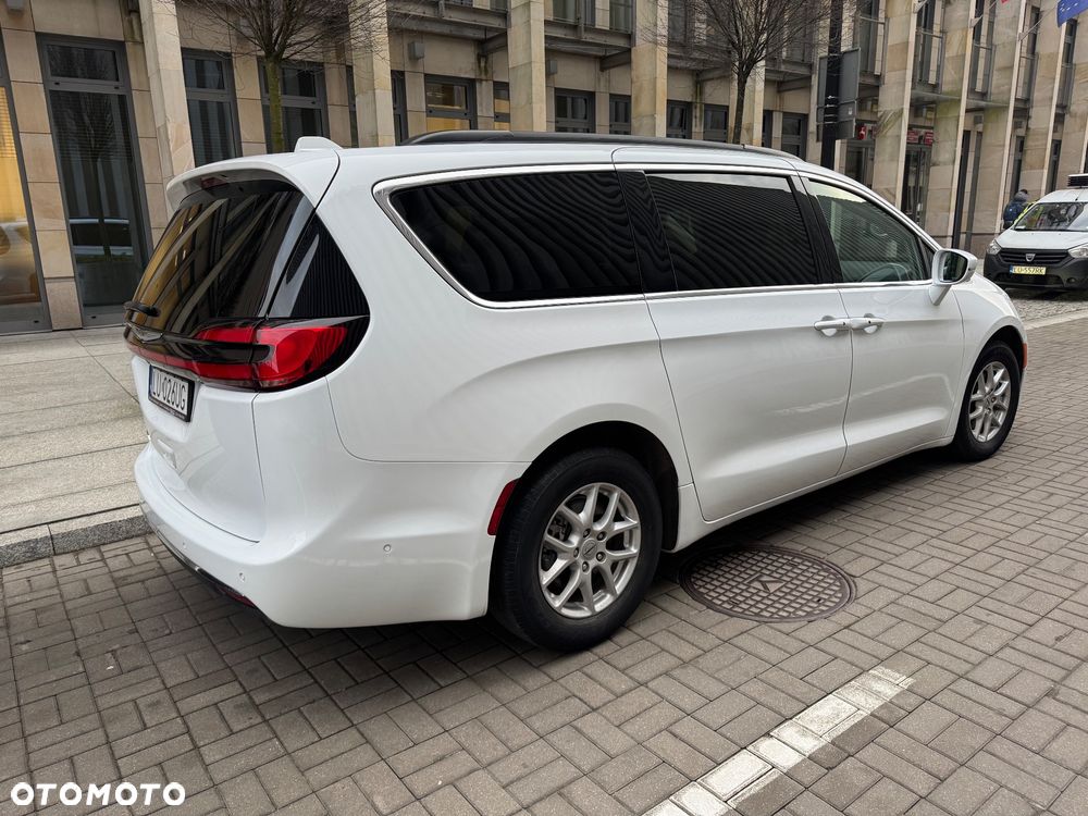 Chrysler Pacifica - 6