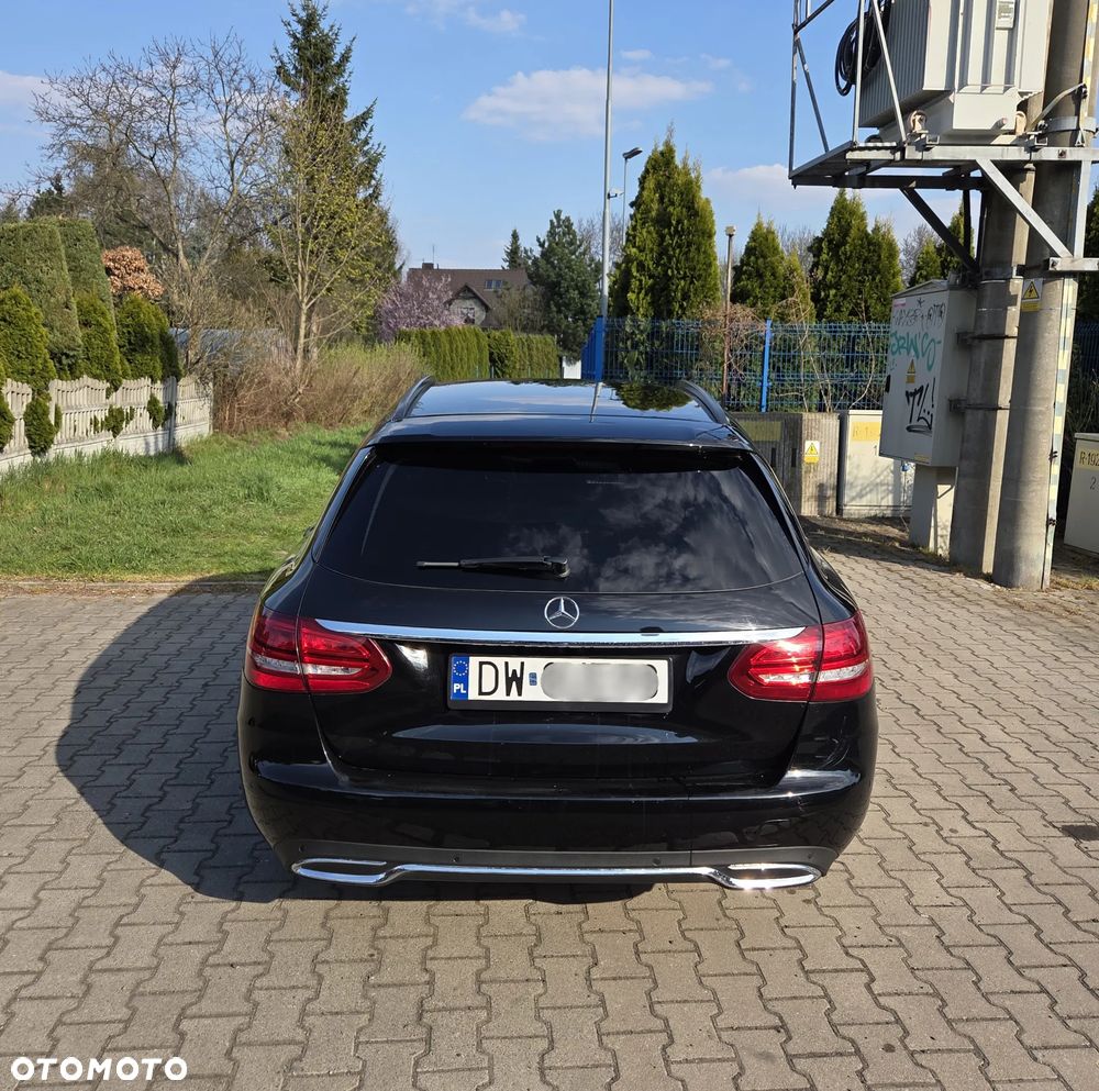 Mercedes-Benz C-Class 2016 photo 5