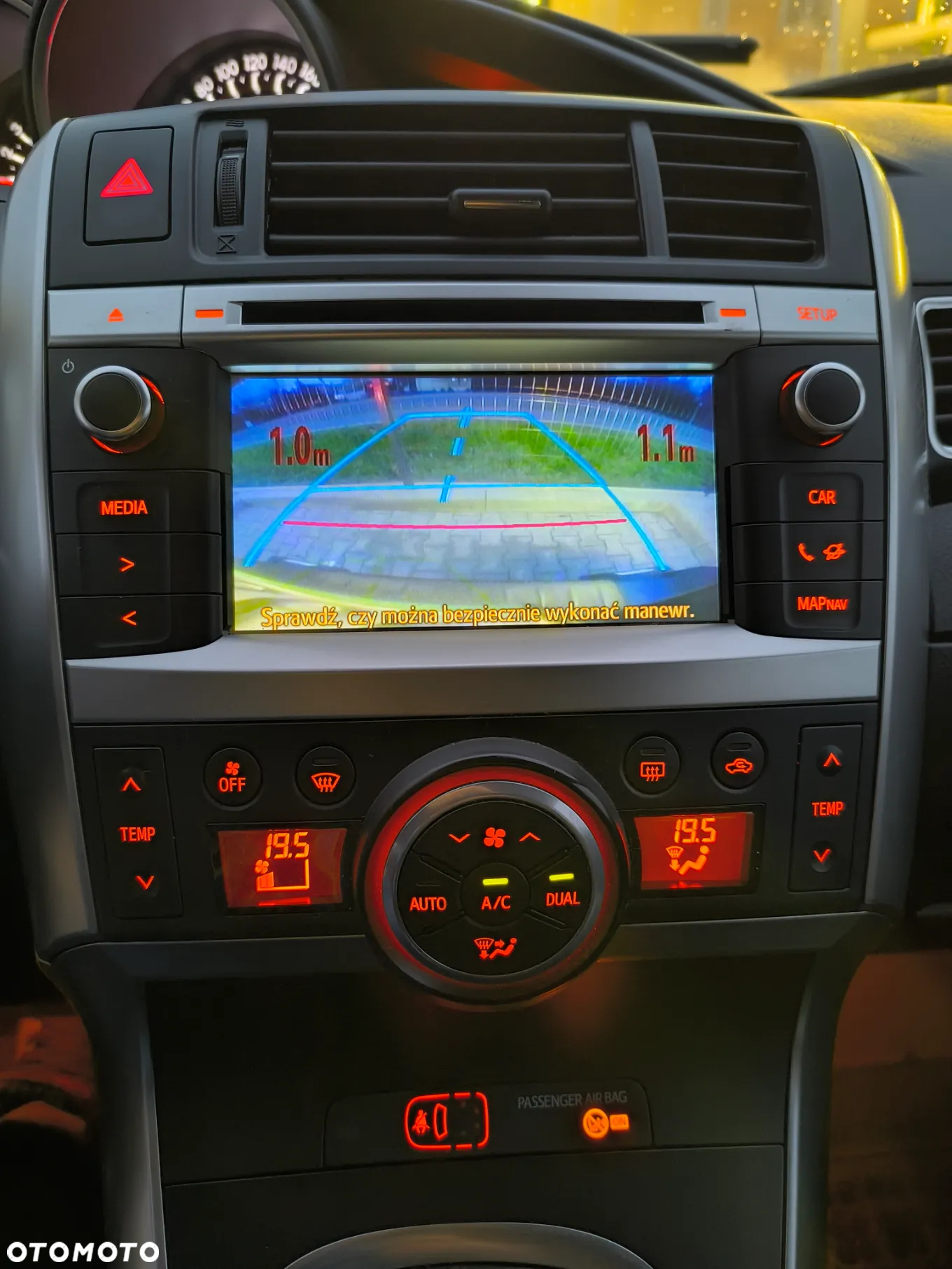 Toyota Verso 1.8 Premium 7os EU6 - 10
