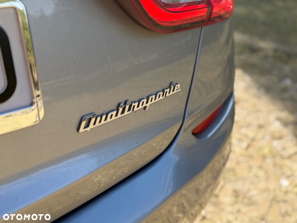 Maserati Quattroporte S Q4 - 8