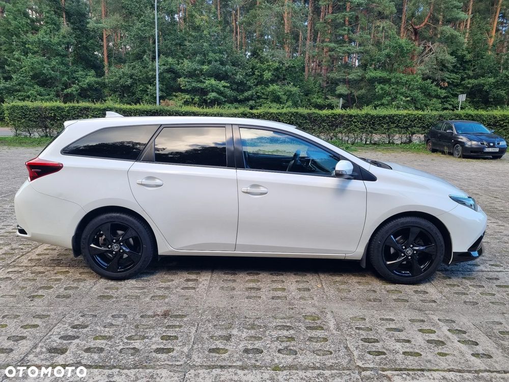 Toyota Auris 1.6 Active - 8