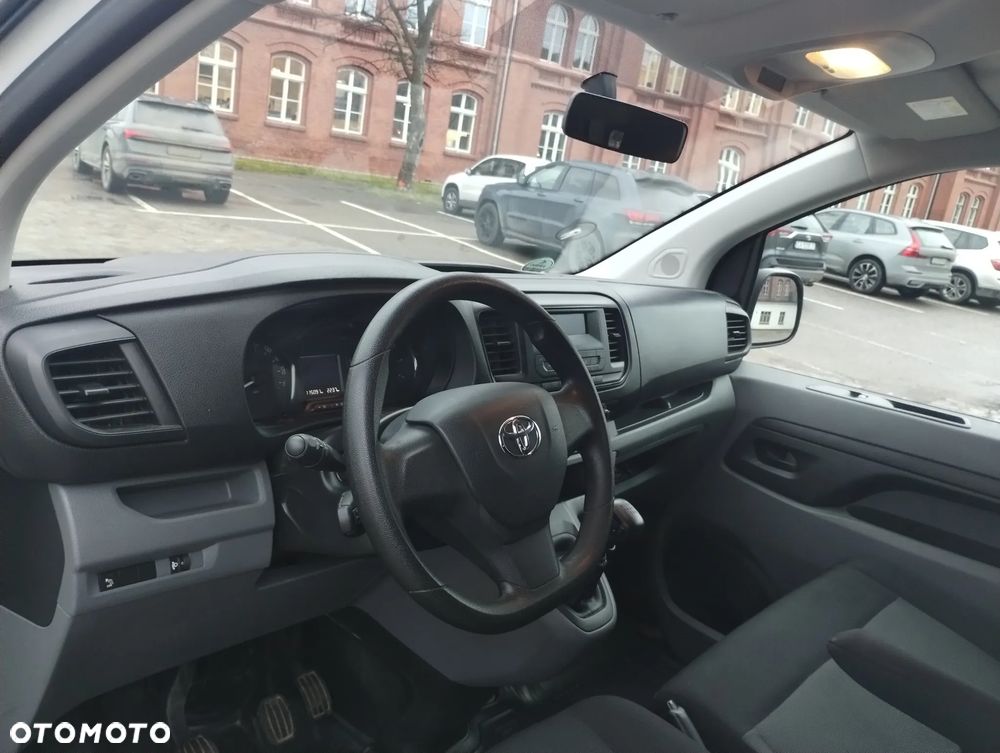 Toyota ProAce Kombi D-4D Long 2,7t - 9