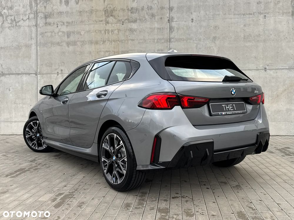 BMW Seria 1 120 - 8