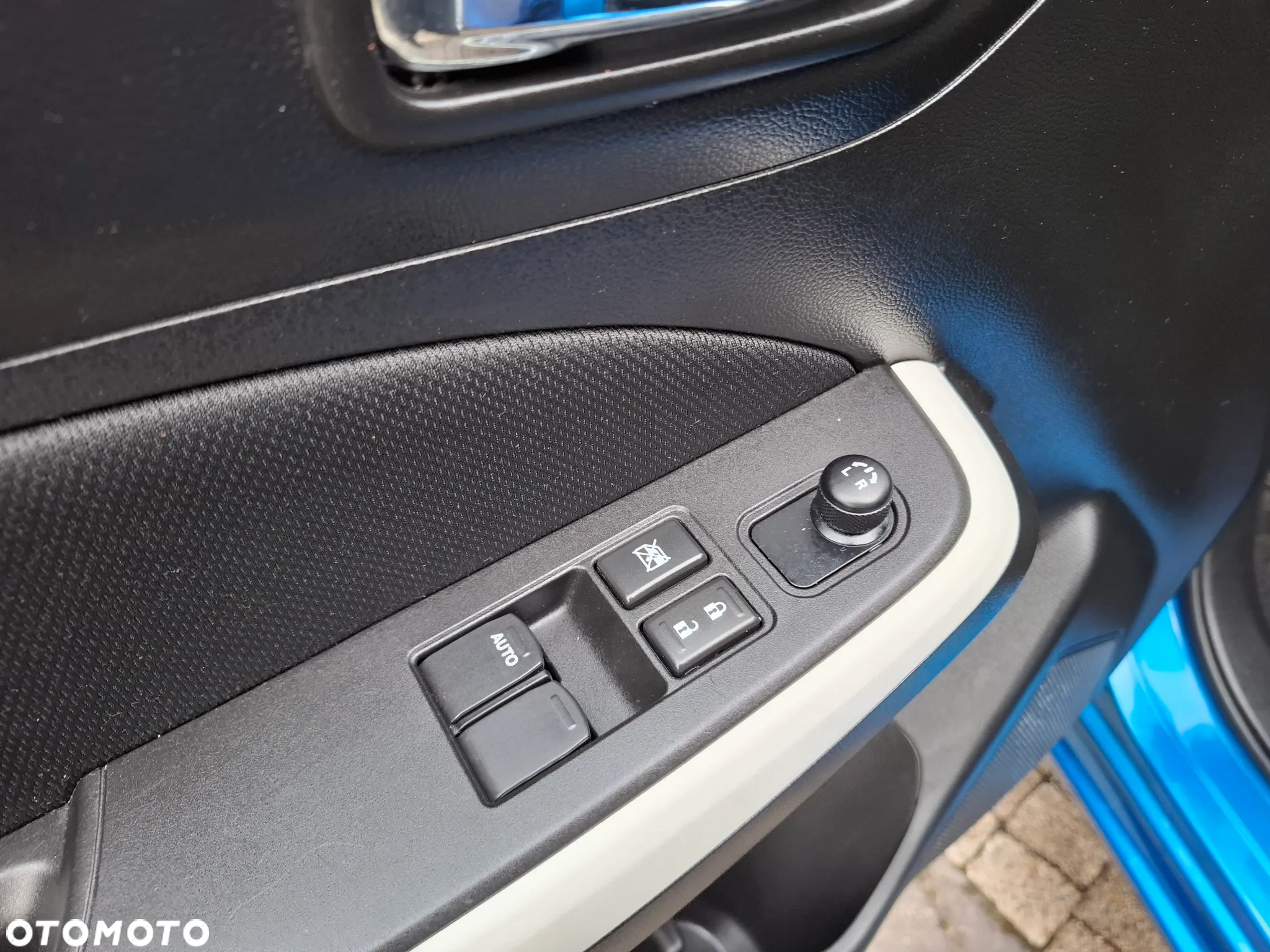 Suzuki Swift - 11
