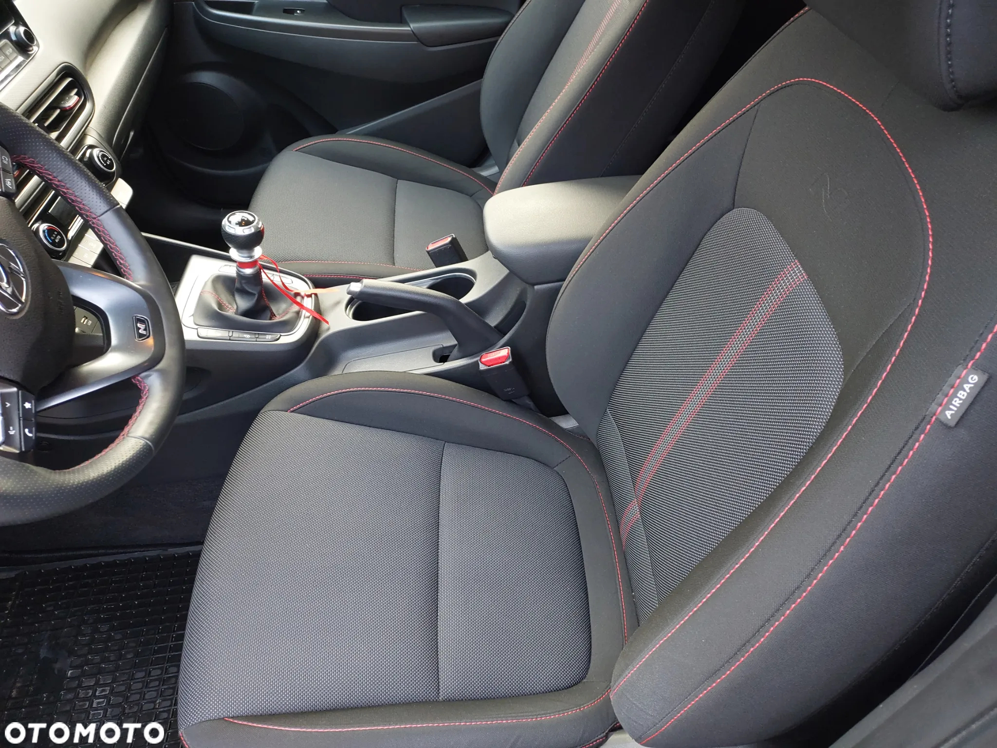 Hyundai Kona - 9