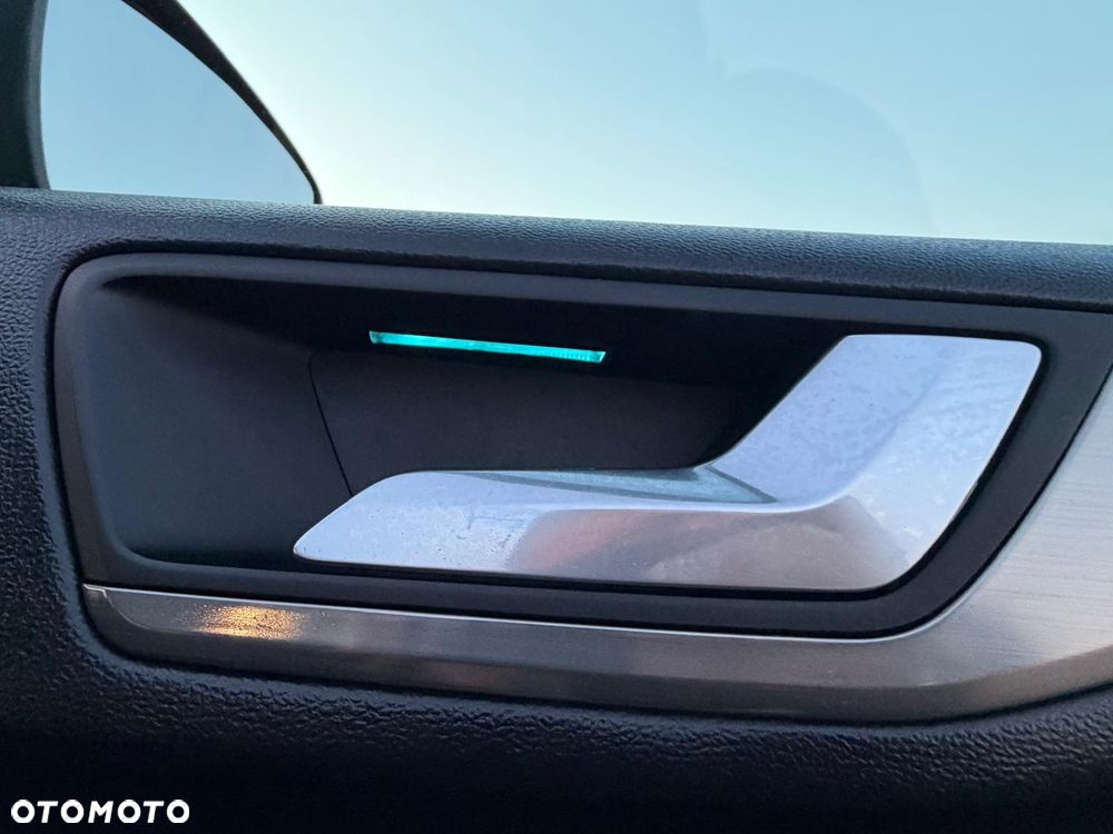 Ford Focus 1.5 EcoBlue STart-Stopp-System TITANIUM X - 38