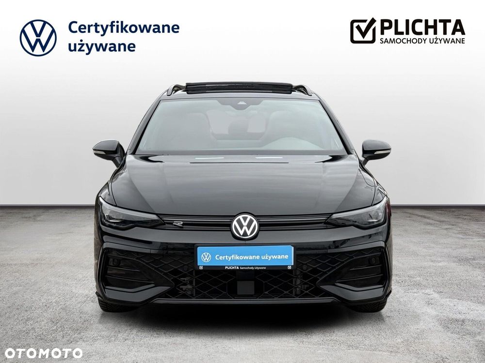Volkswagen Golf - 10