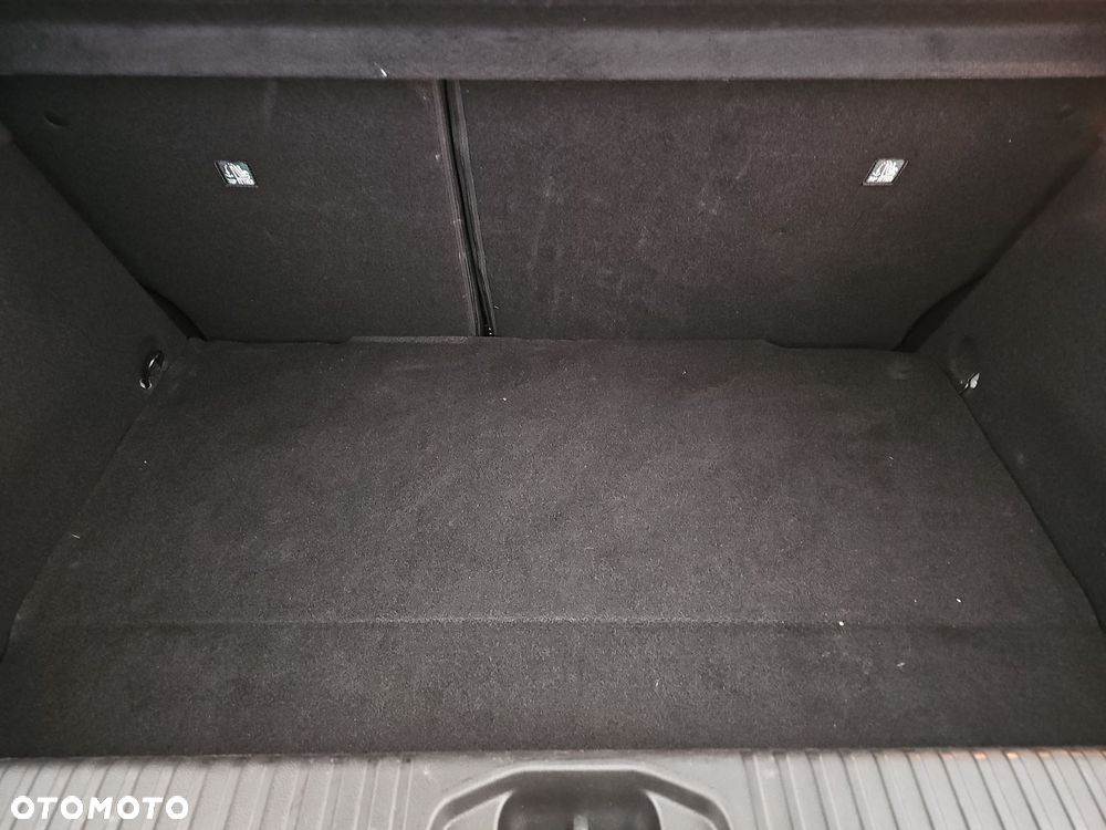 Renault Clio 1.6 E-TECH Full Hybrid 145 Techno - 28