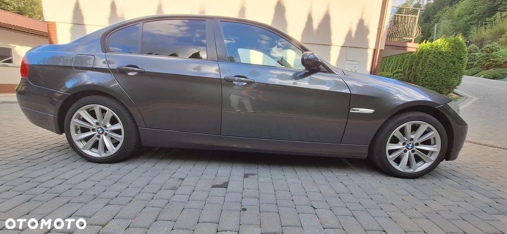 BMW Seria 3 320d - 9