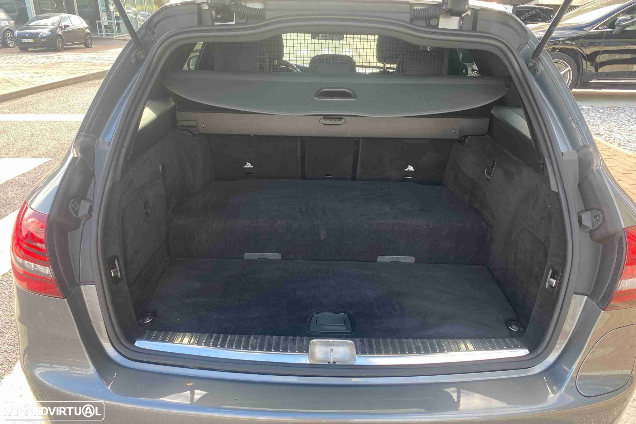 Mercedes-Benz C 300 de AMG Line - 11