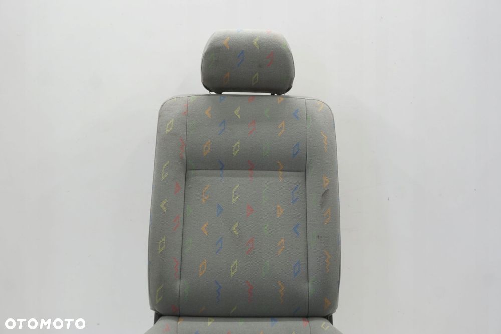 VW TRANSPORTER T5 MULTIVAN FOTEL PRAWY PRZÓD PASAŻERA - 2