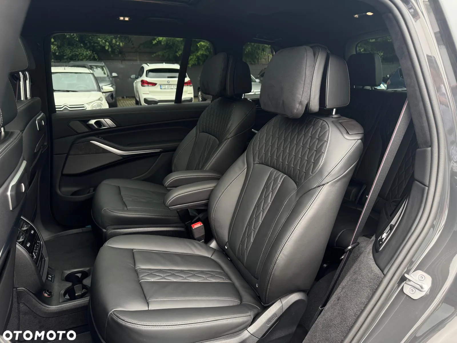 BMW X7 - 27