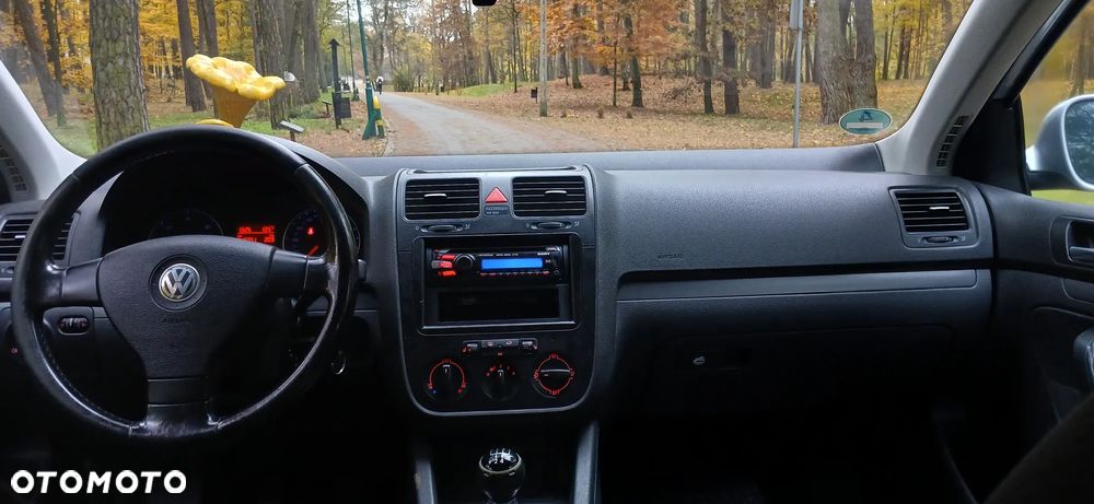 Volkswagen Golf 1.9 TDI Tour Edition - 12