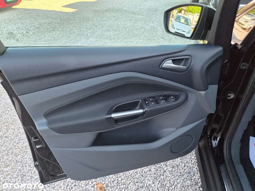Ford Grand C-MAX - 15