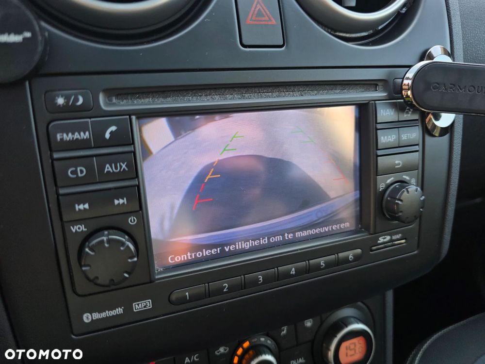 Nissan Qashqai 2.0 Tekna - 25