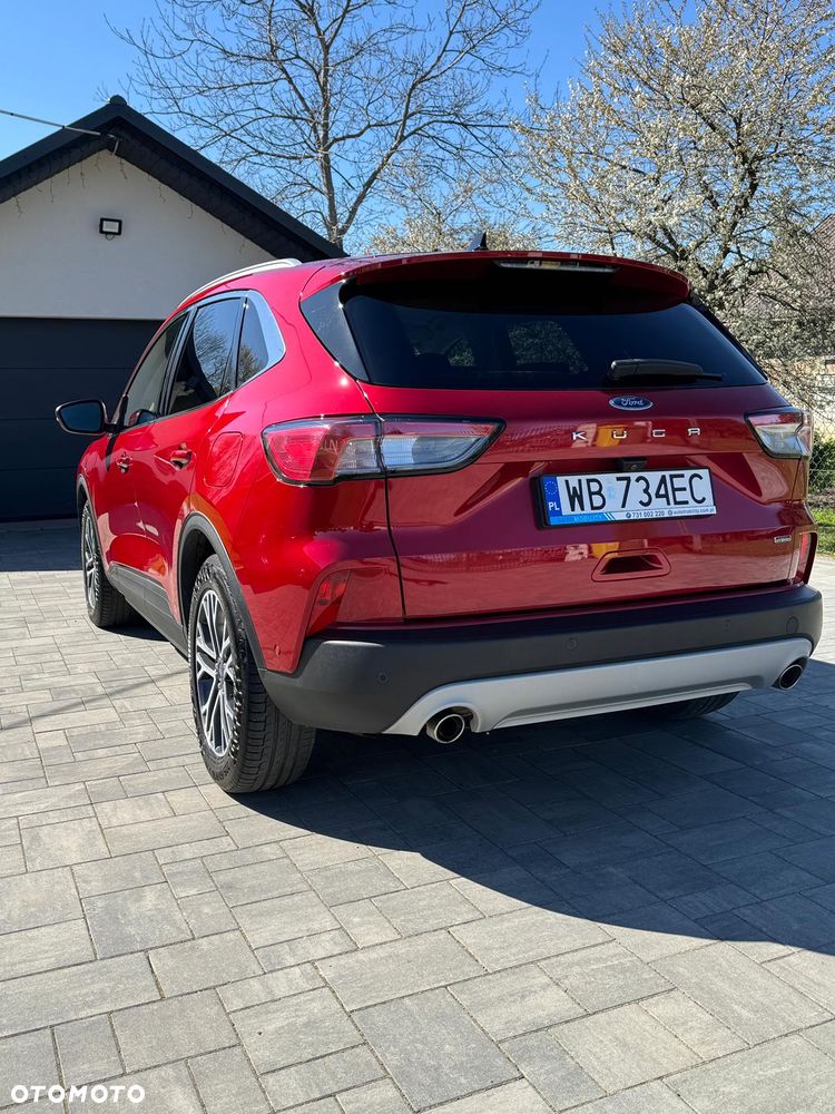 Ford Kuga - 4