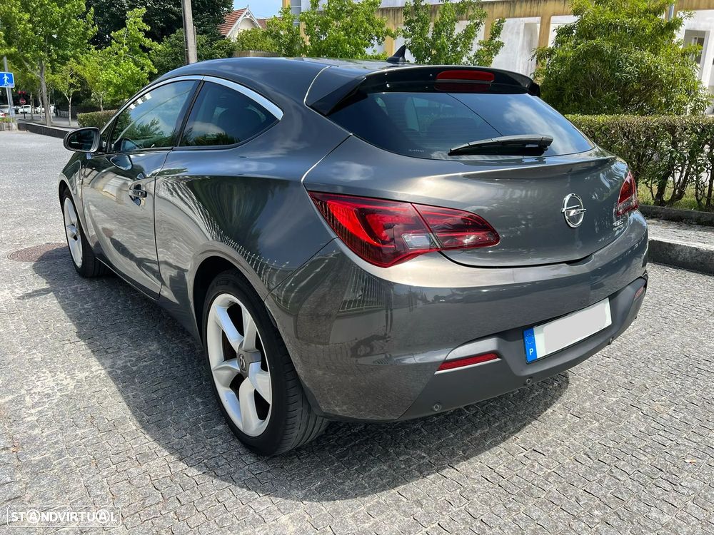 Opel Astra GTC 1.6 D S&S Excite - 1