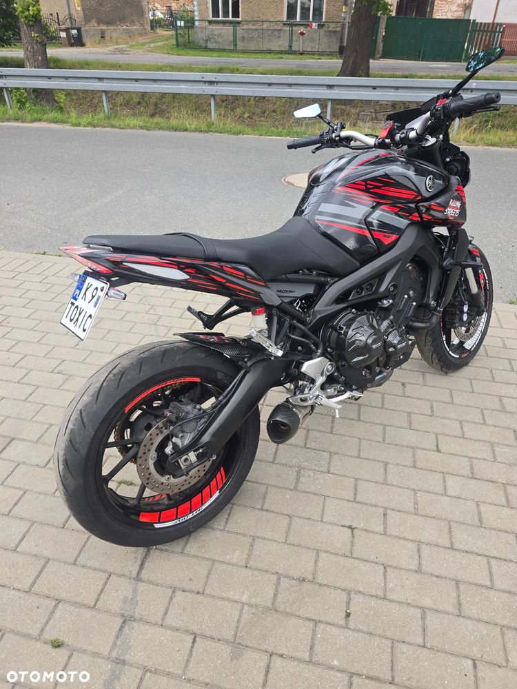 Yamaha MT - 2