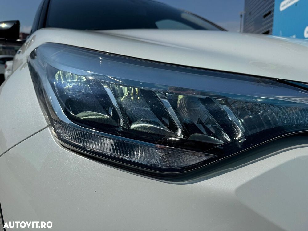 Toyota C-HR 2.0 HSD 184 CP 4x2 CVT Style - 15