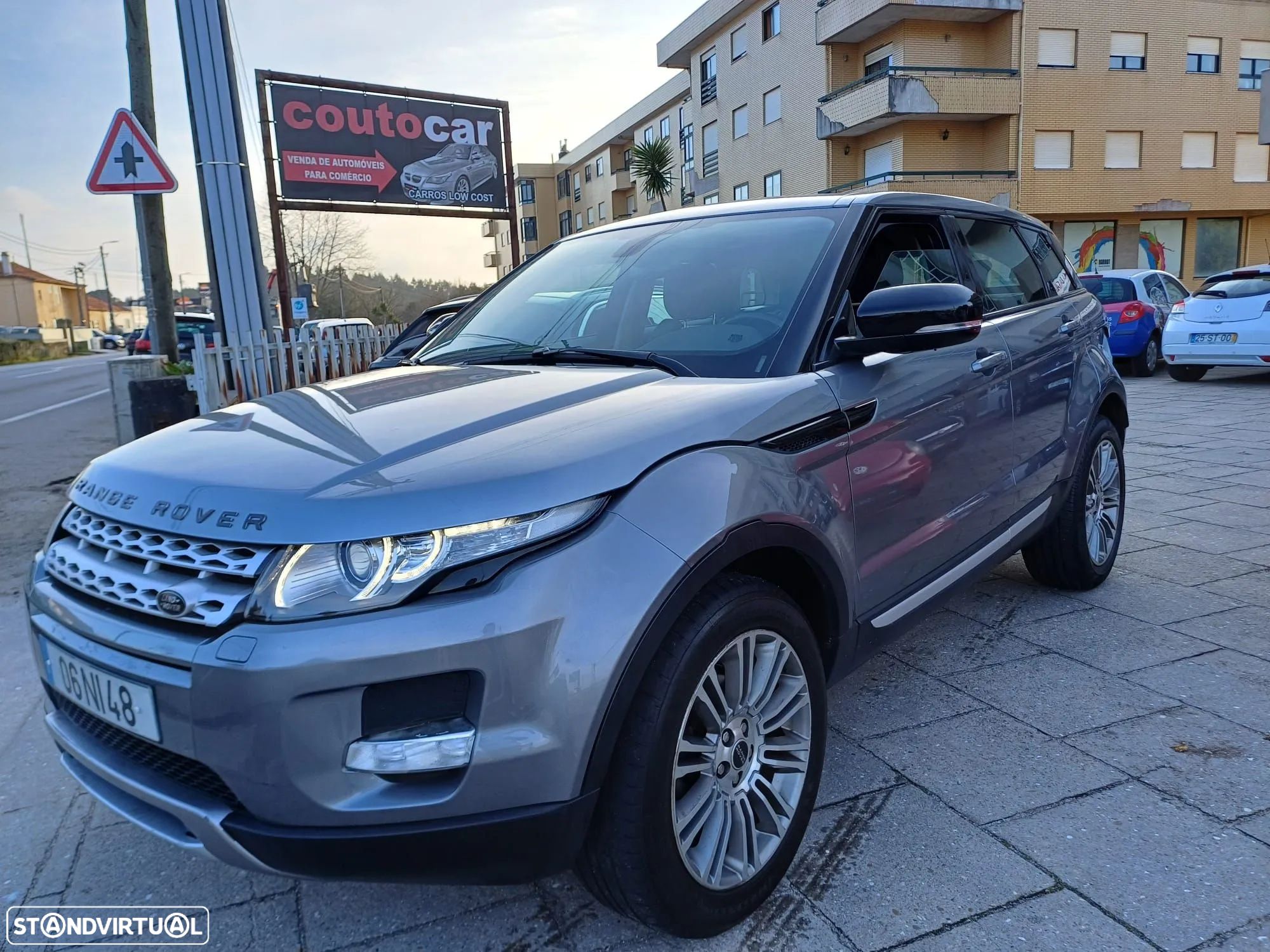 Land Rover Range Rover Evoque 2.2 SD4 Pure Tech - 1