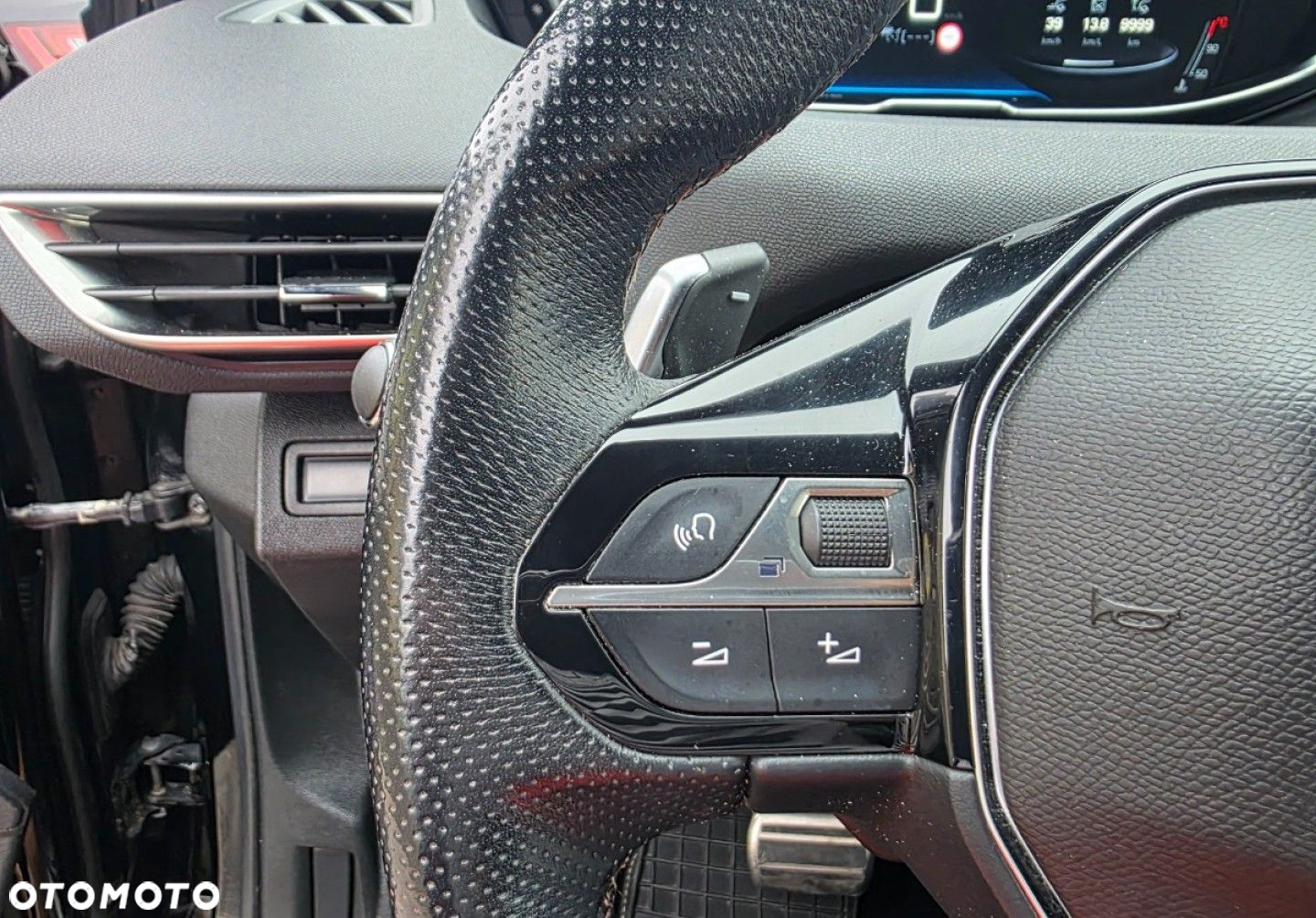 Peugeot 5008 - 10