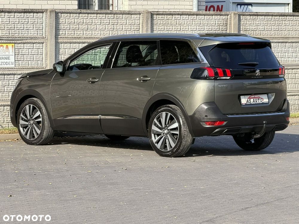 Peugeot 5008 1.5 BlueHDi Allure S&S - 40