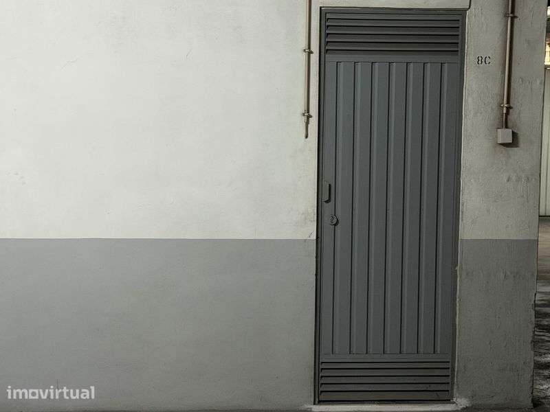 ARRUMO EDIFICO SAZA em vn famalicao venda ou aluguer