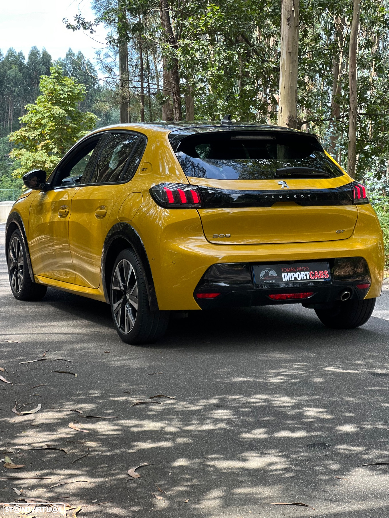 Peugeot 208 1.2 PureTech GT Line - 5