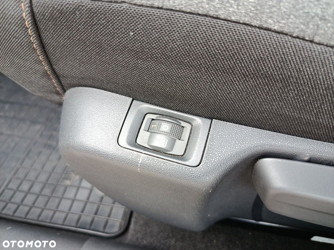 Citroën C3 1.2 PureTech Max - 21