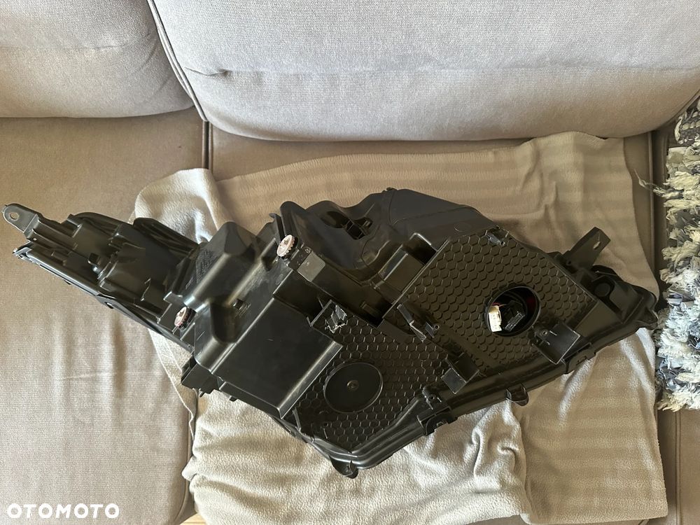 lampa  full led lexus rx iv 16-20  czesci - 4