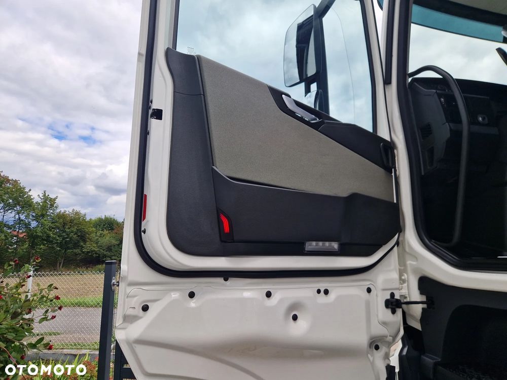 Volvo FH500 EURO6 I-PARK COOL OSŁONY MIĘDZYOSIOWE - 14