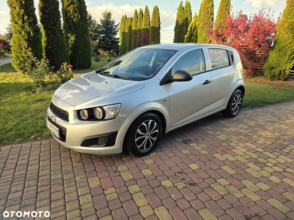 Chevrolet Aveo 1.2 LS - 15