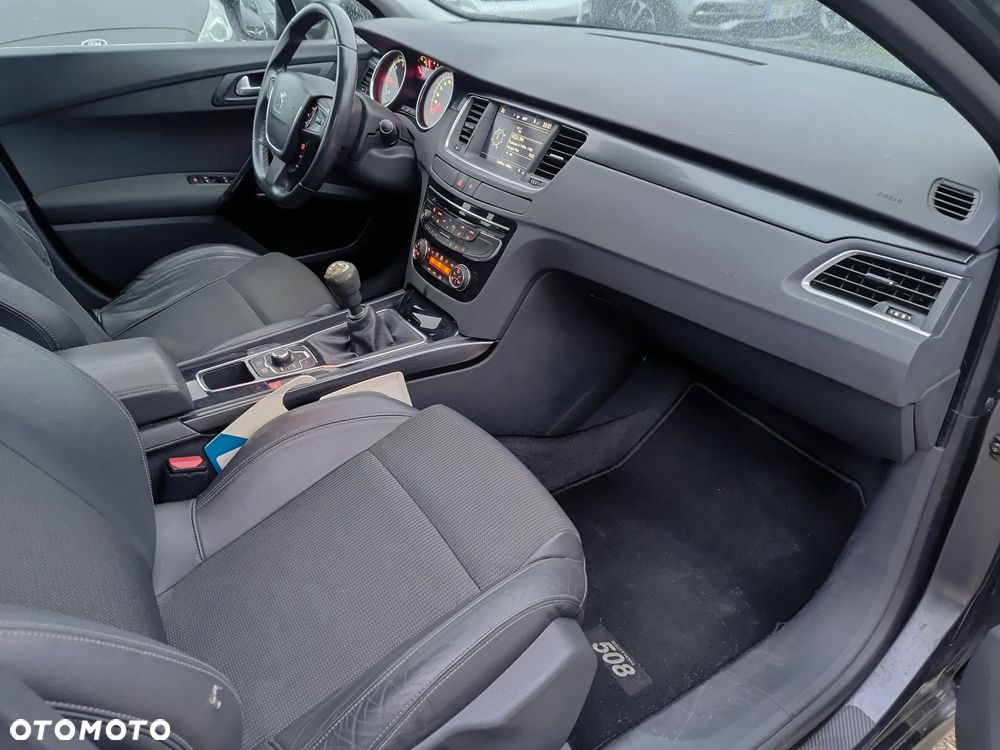 Peugeot 508 HDi FAP 140 Allure - 17