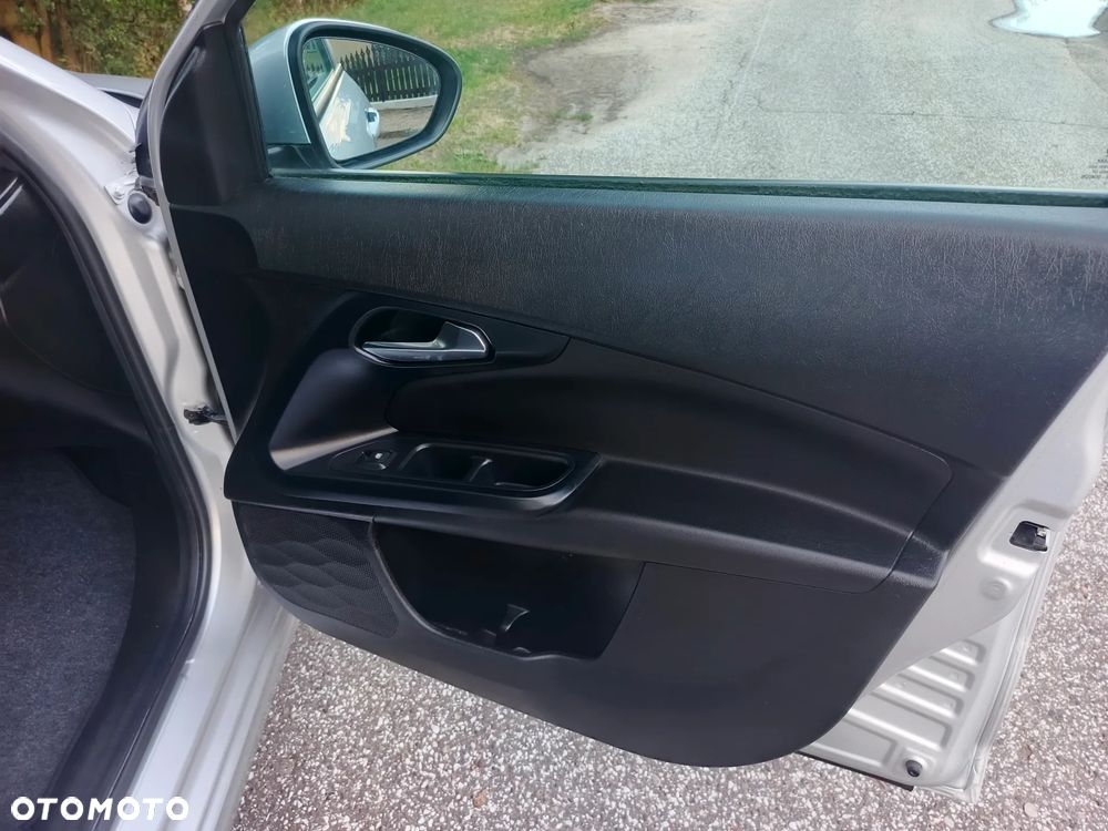 Fiat Tipo 1.4 16v Easy EU6d - 28