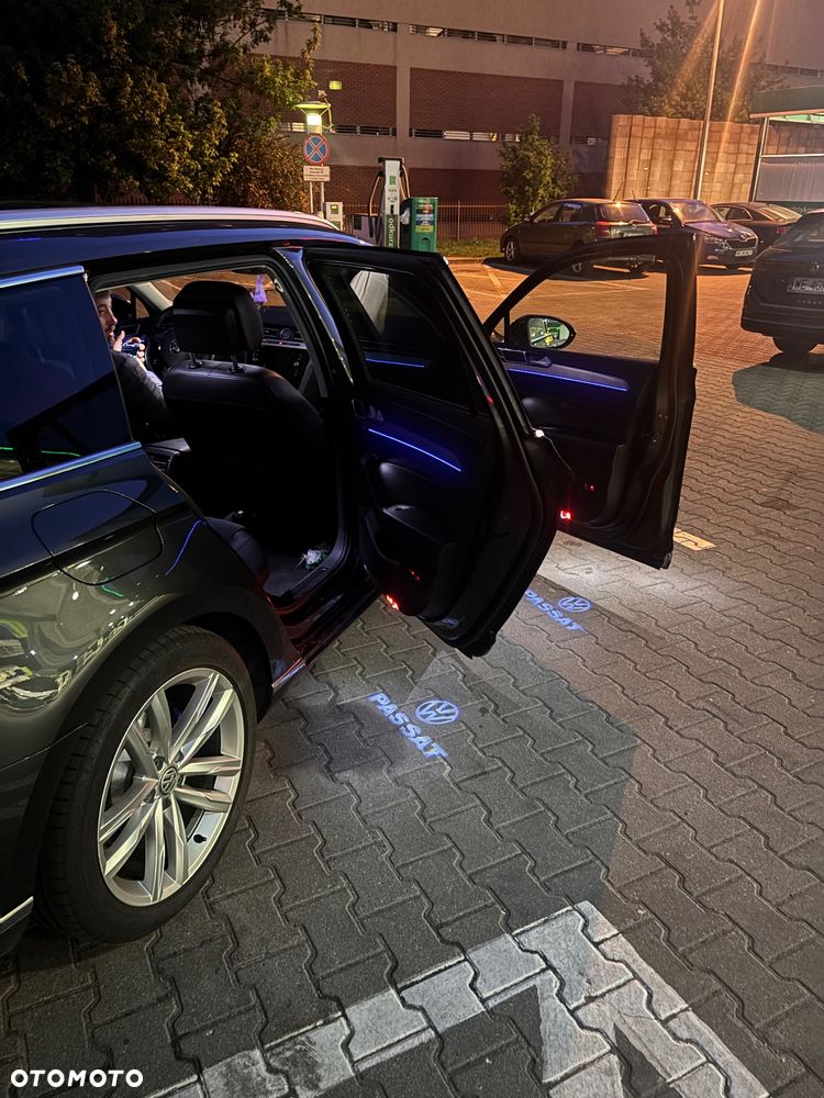 Volkswagen Passat - 21