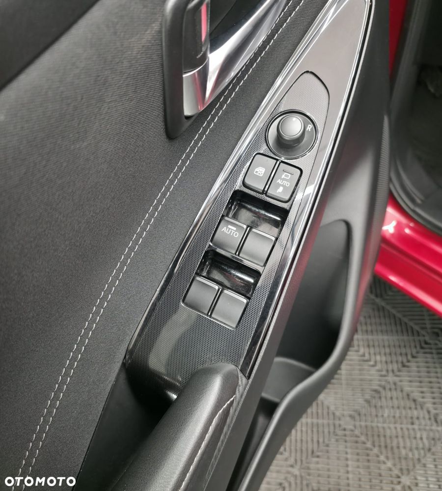 Mazda 2 1.5 Skypassion i-ELoop - 29