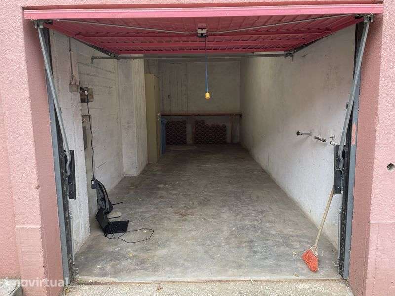Garagem Box Massamá Monte Abrão - Grande imagem: 3/8