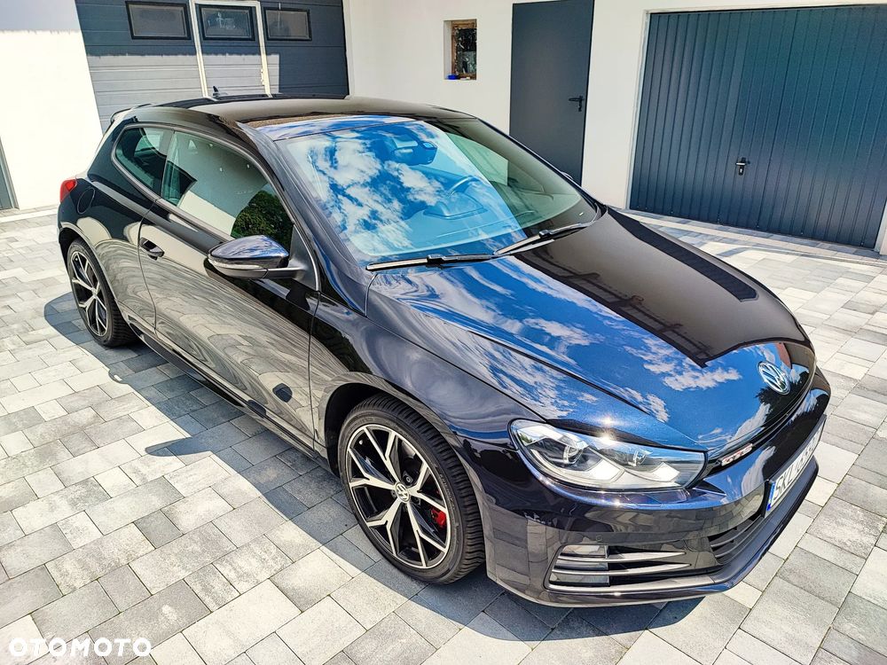 Volkswagen Scirocco 2.0 GTS (BlueMotion Technology) - 11