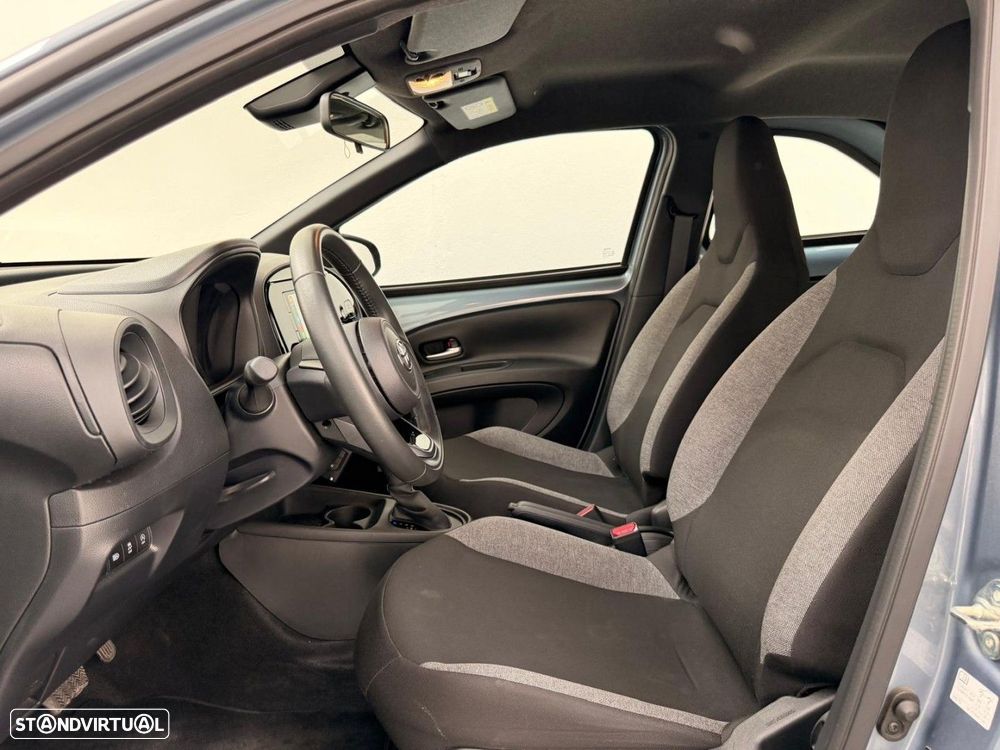 Toyota Aygo X 1.0 Pulse CVT - 14