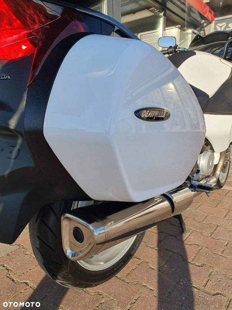 Honda Deauville - 21