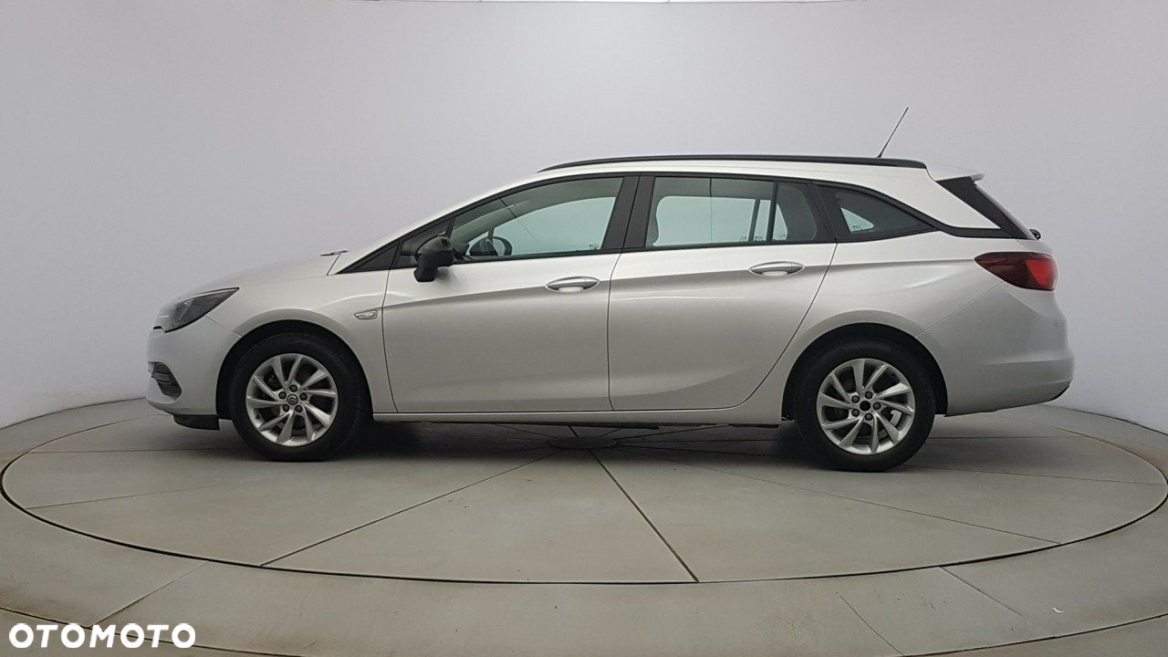 Opel Astra - 4