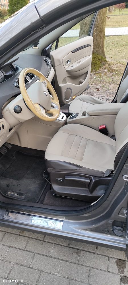 Renault Scenic dCi 150 Automatik Luxe - 9