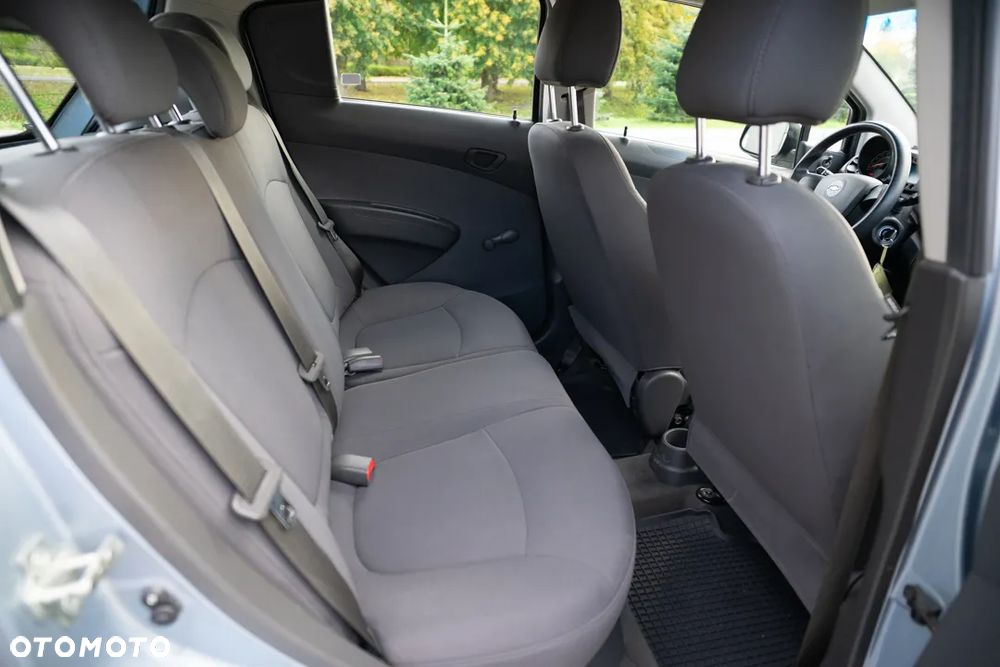 Chevrolet Spark 1.0 LS - 22