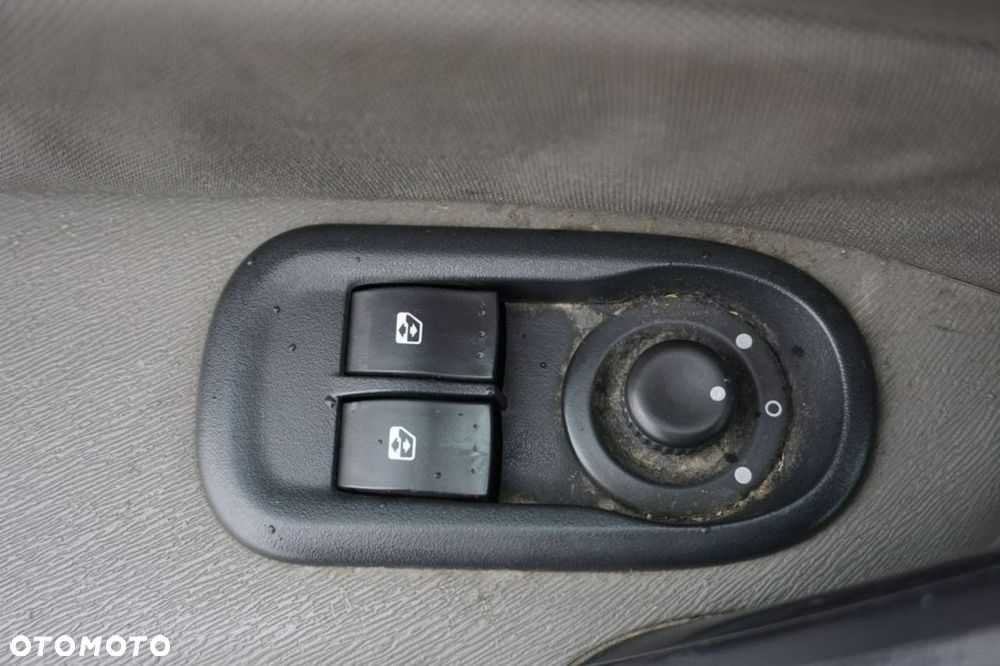 Renault Kangoo 1.5 dCi Helios - 11