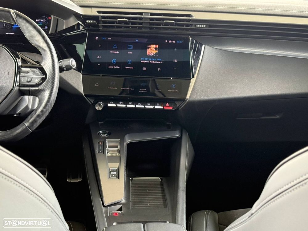 Peugeot 308 SW 1.6 Hybrid GT e-EAT8 - 59