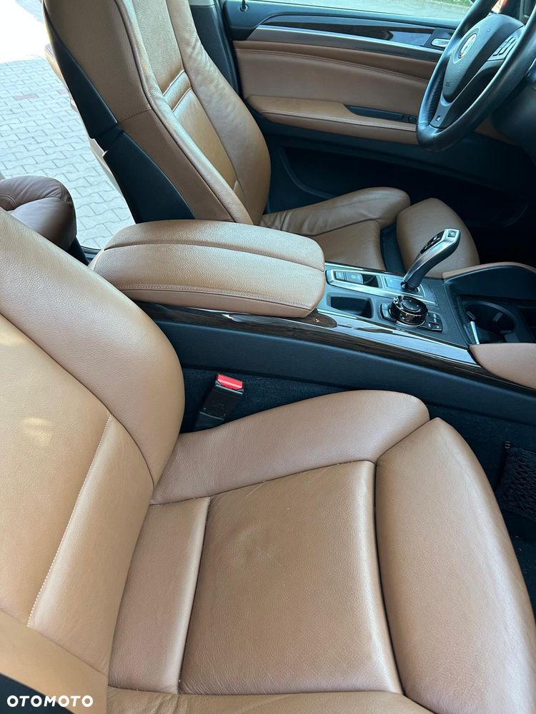 BMW X6 - 29