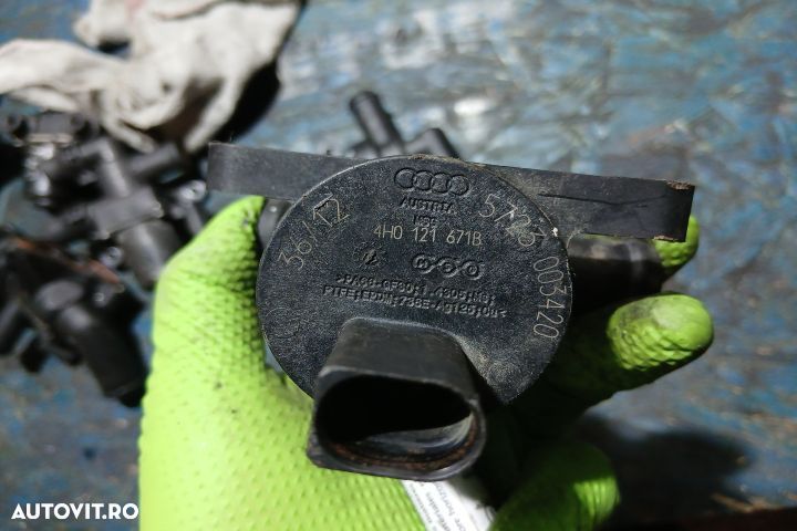 Pompa recirculare apa 4H0121671B 4H0121671B Audi A4 B8/8K [2007 - 201 - 4