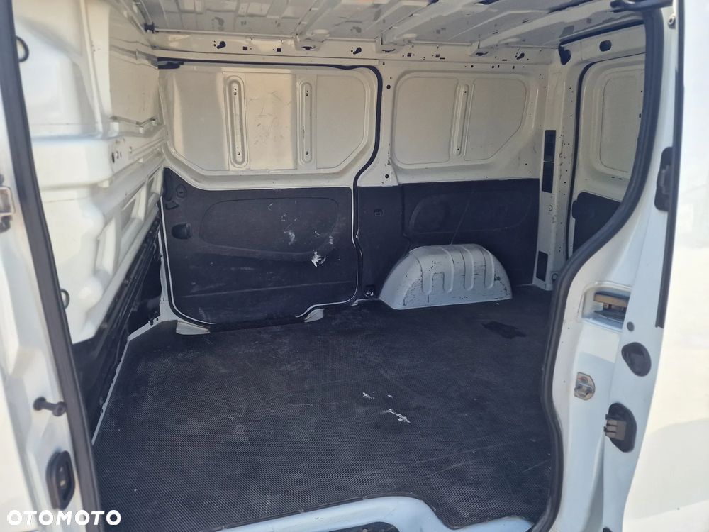 Opel Vivaro-B - 25