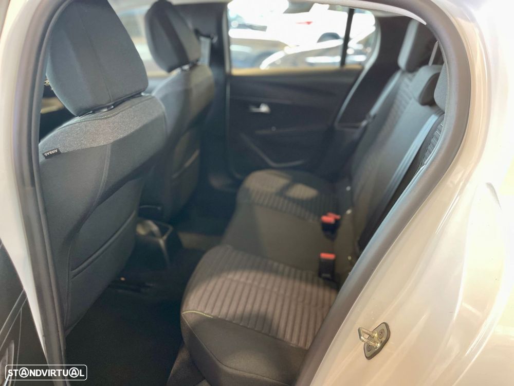 Peugeot 208 1.2 PureTech Active Pack - 21